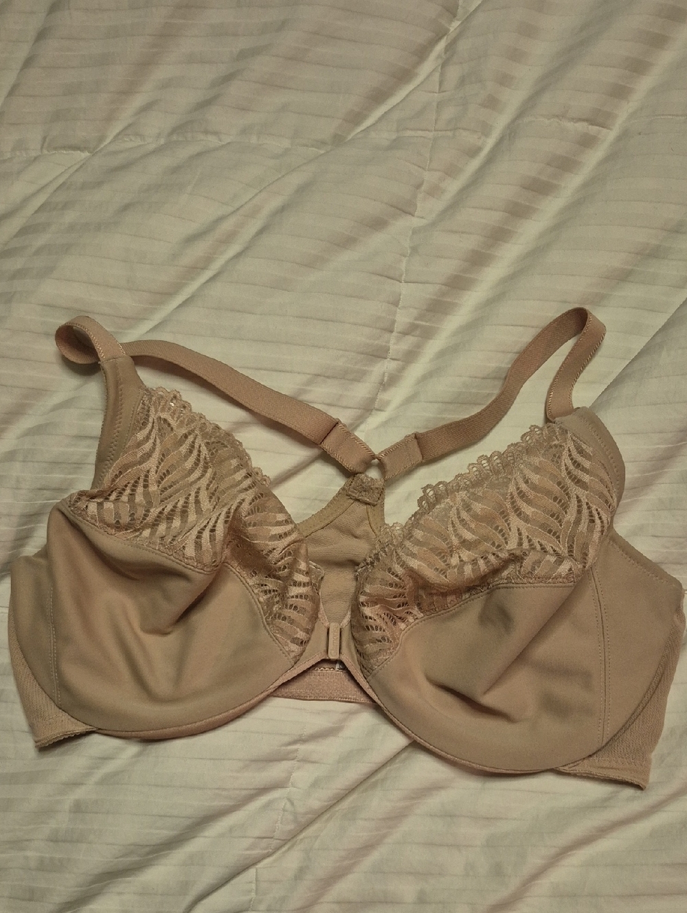 Nude Lace Accent Front Closure Underwire Bra - Women Intimates